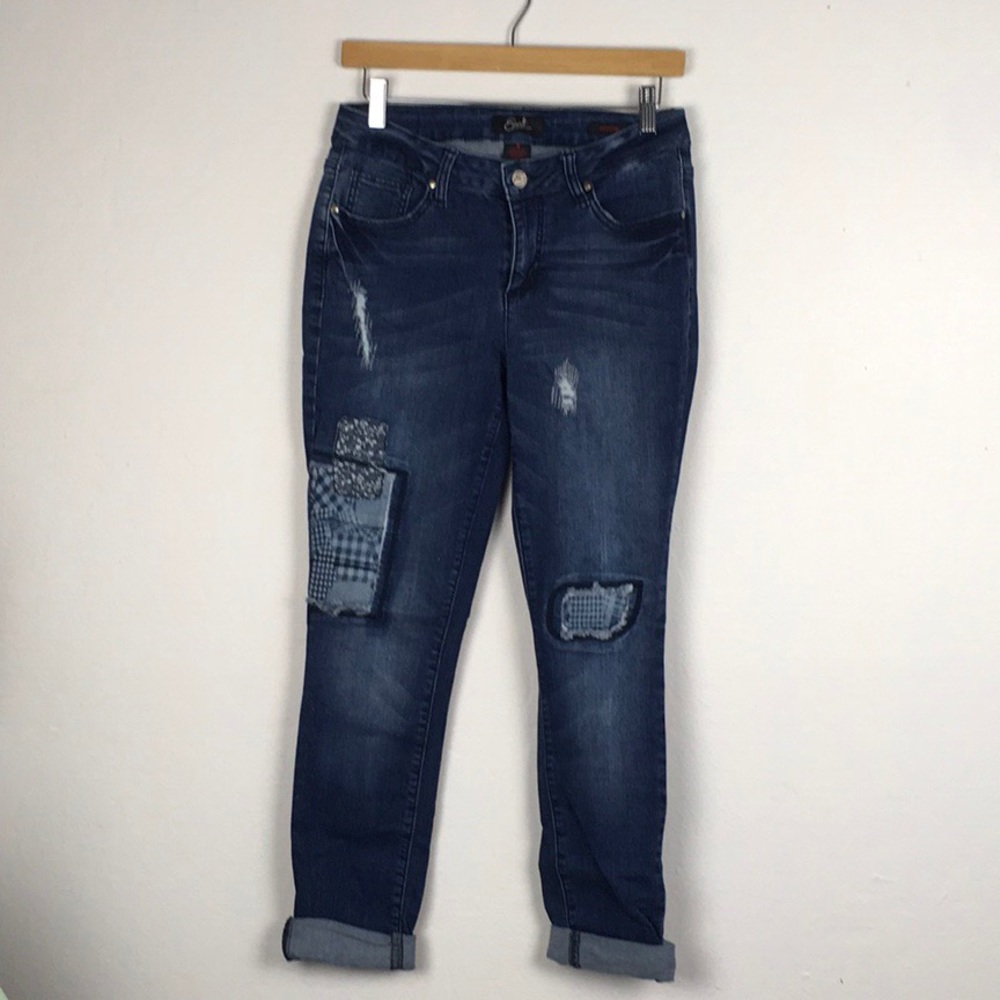 Earl Jeans